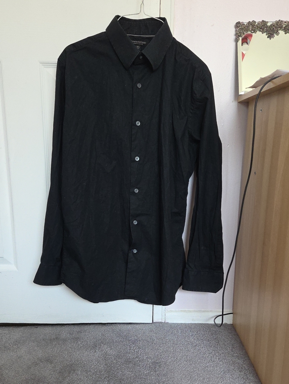 Banana Republic Black Long-Sleeve Dress Shirt